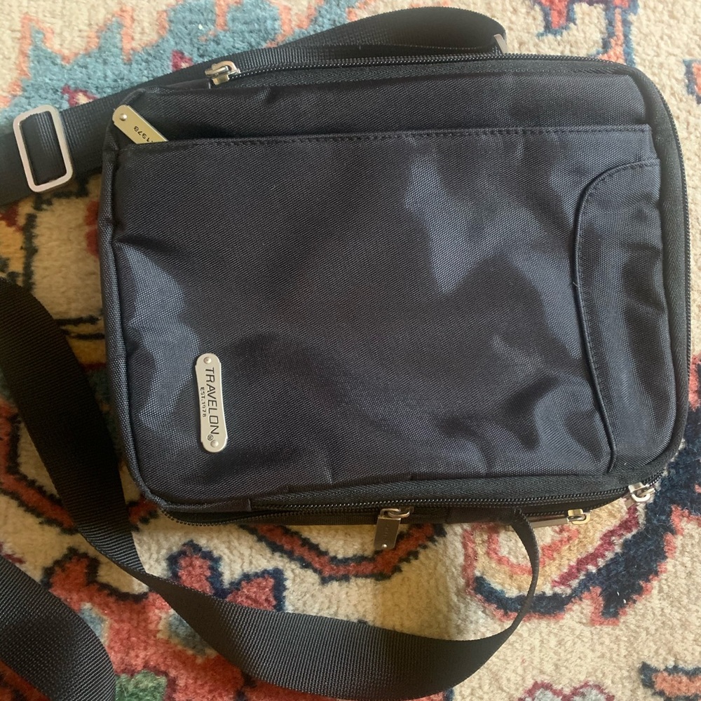 Travelon Black Crossbody Bag